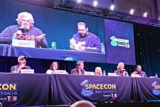 Richard Dean Anderson and Stargate cast members at Spacecon San Antonio